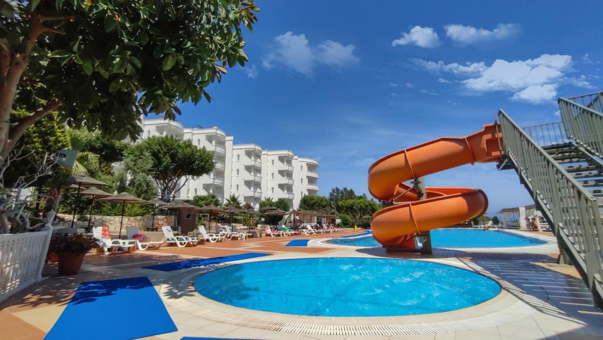 Olbios Marina Resort Hotel Kumkuyu Exterior photo